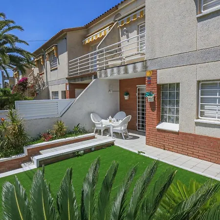 Ltioral Costa Dorada - Casa Mercuri Only Families *